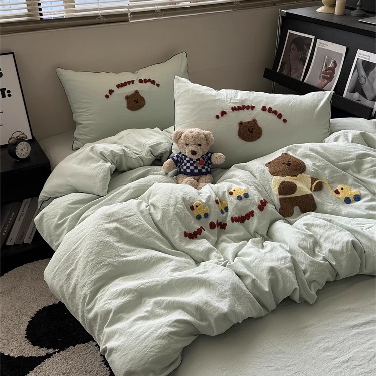 温柔少女毛巾绣小熊水洗棉四件套