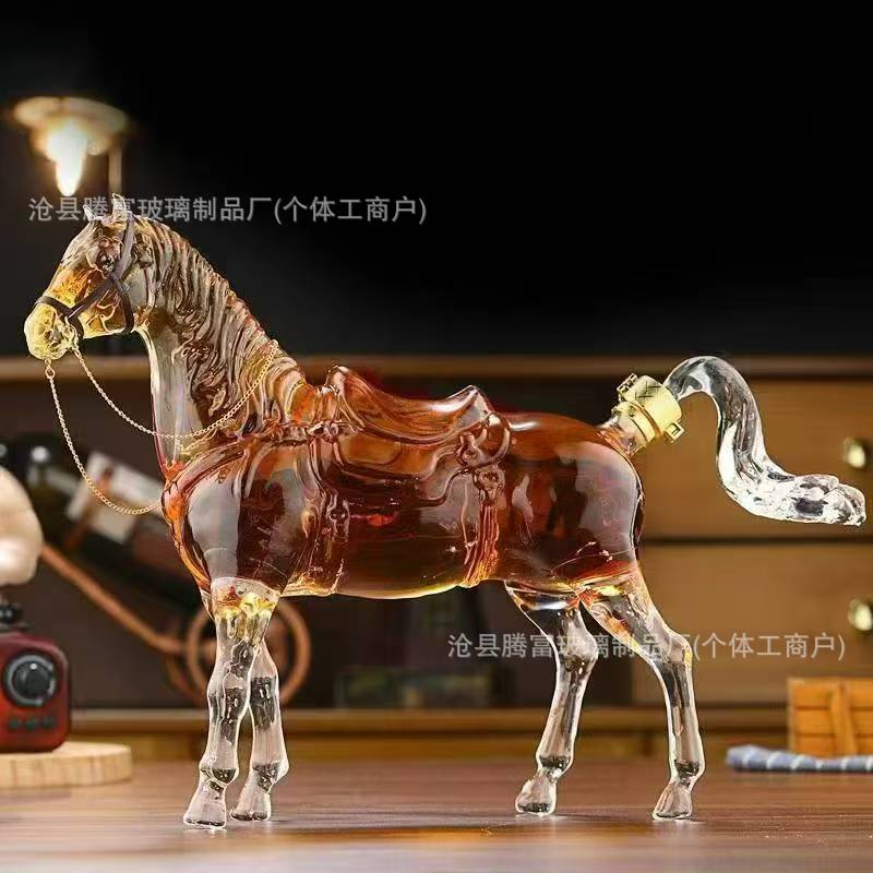 新款马形泡酒高硼硅玻璃瓶加厚泡酒用空瓶创意家用十二生肖酒瓶