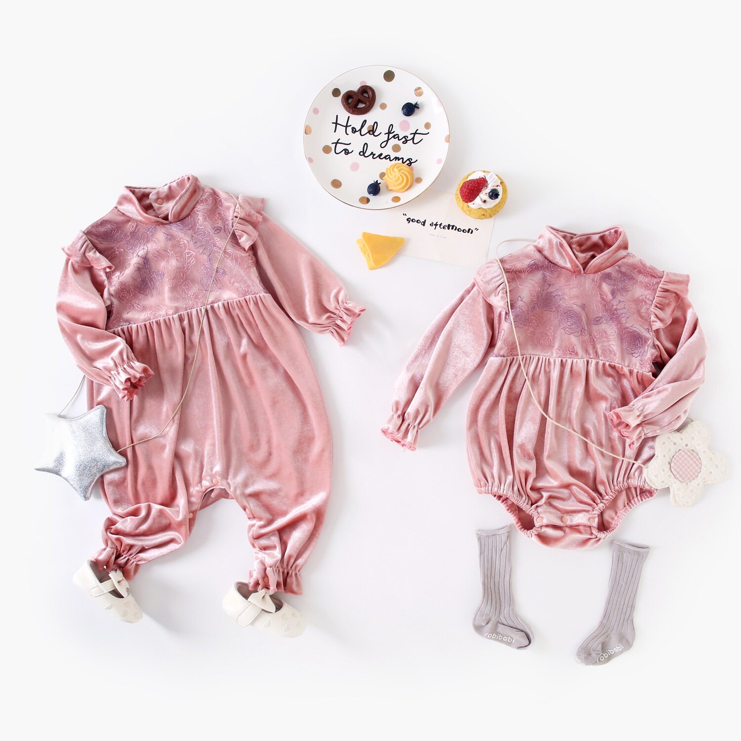 女婴儿粉色碎花三角哈衣蕾丝长袖长爬衣服春秋冬季纯色