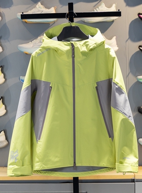 李宁户外CF溯万龙甲黑龘冲锋衣女子2026新款宽松连帽外套AEMW014