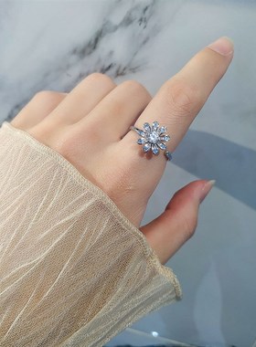 Rotating Ring for Women Adjustable Zircon Flower Ring Europe