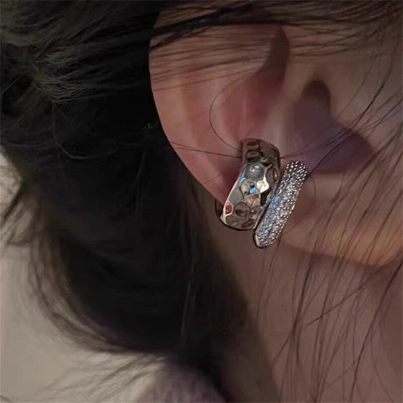 Shiny Diamond Stylish HighEnd Metal Doublelayer Ear Bone Cli
