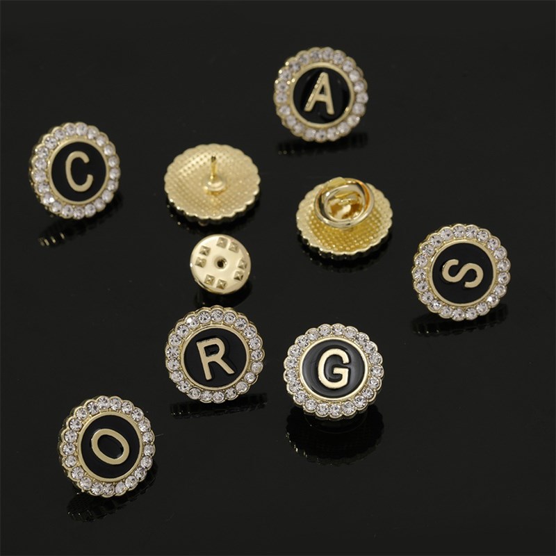 New Circular Diamond Brooch Mens Creative 26 English Letter