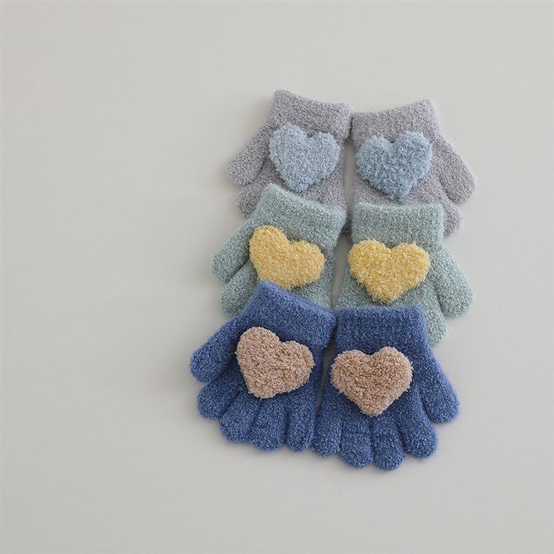 Colorful Heartshaped Cute Baby Gloves Winter Plush Warm Soft