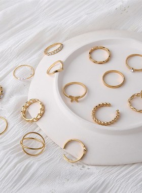 European Style Butterfly Pearl Diamond Inlaid Personalized T