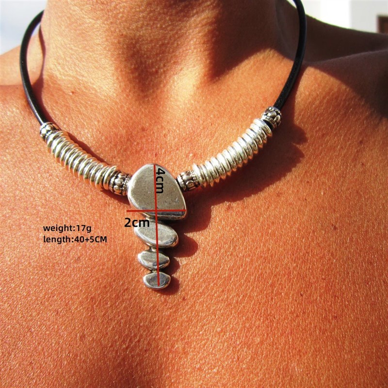 Vintage Retro Alloy CCB Leather Rope Choker Necklace Women V