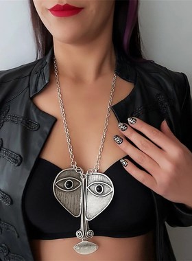 Bohemian Vintage Exaggerated Pumpkin Flower Alloy Pendant Ne