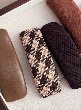 Madrid Check Plain Hairpin Side Bangs Clip Back Head Scatter