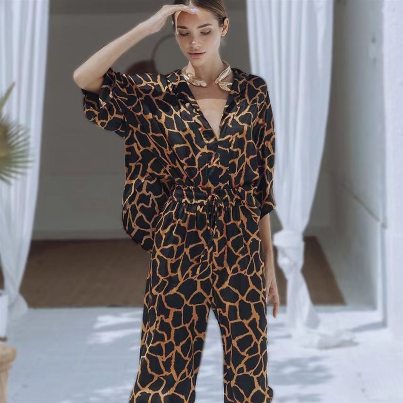 Sexy Leopard Print Pajama Set Vneck 2025 Europe America Comf