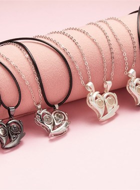 Couple Magnetic Attraction Necklace Heartshaped Projection 1
