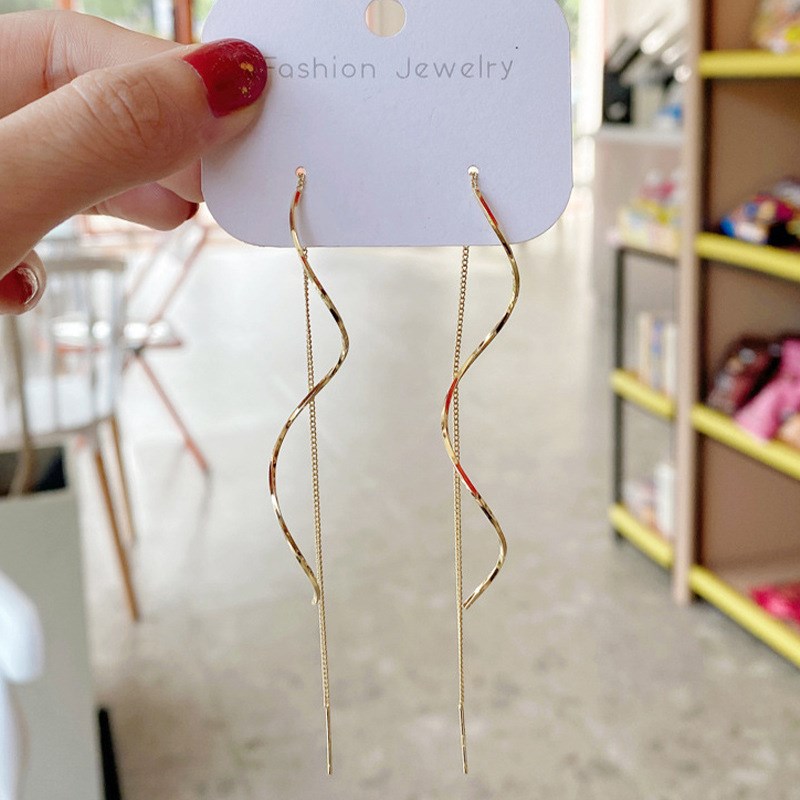 Simple Wave Long Ear Line Earrings Women 2025 Fashion Spiral