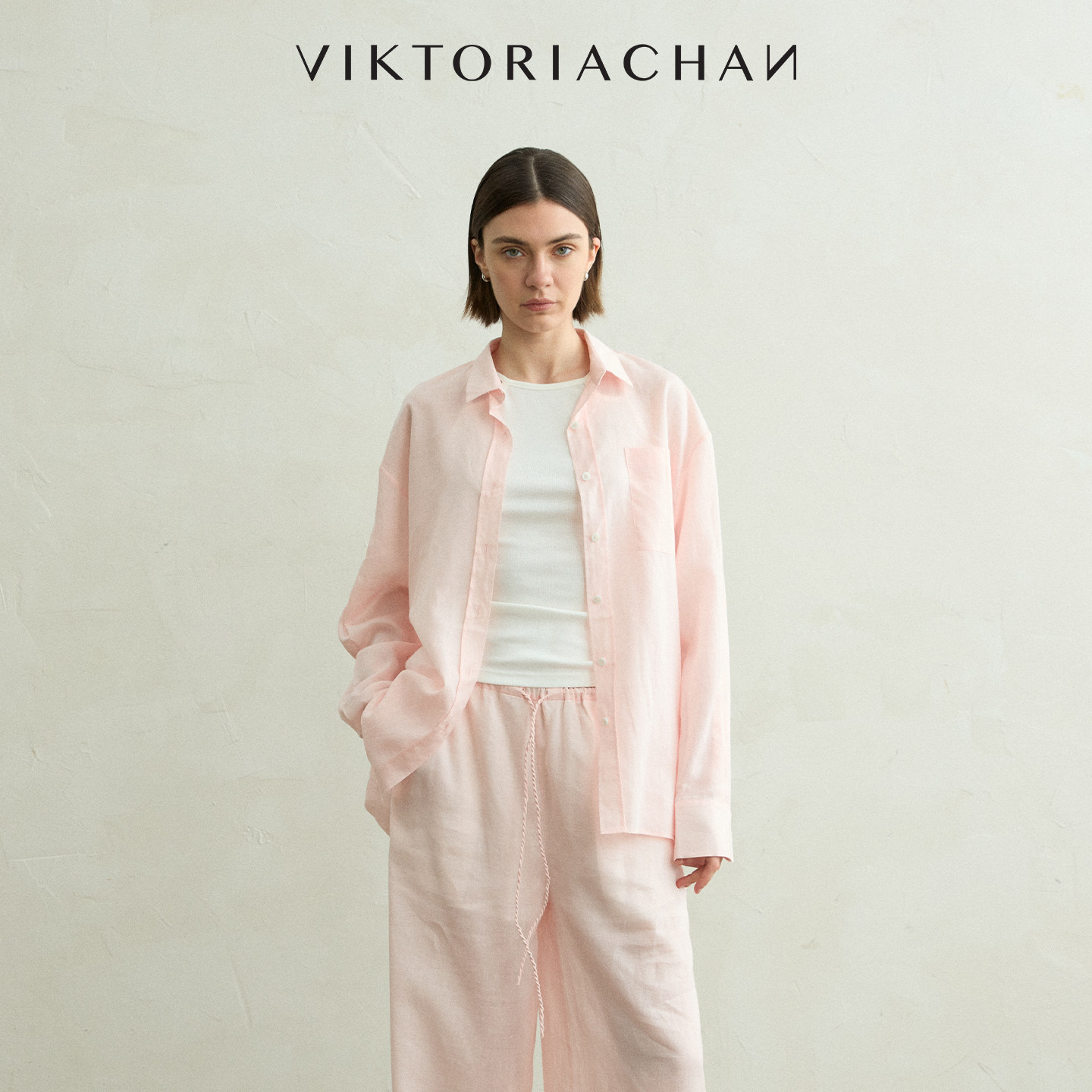 VIKTORIACHAN26PF早秋成衣系列新品 单排扣亚麻混纺宽松长袖衬衫