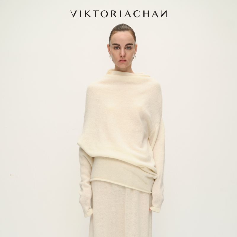 不规则高领领口针织长袖毛衫