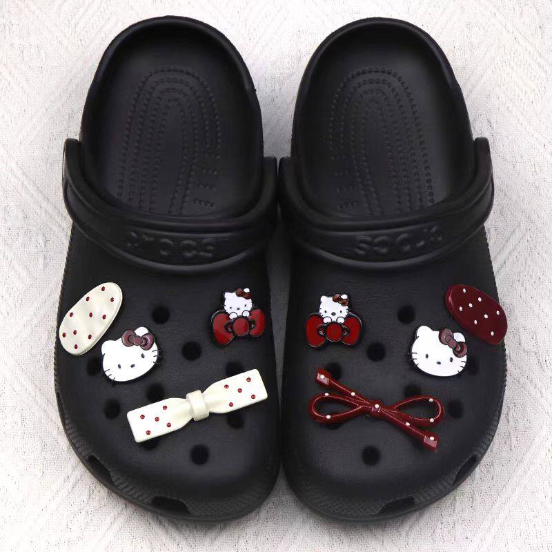 crocs可爱HelloKitty洞洞鞋鞋花图片