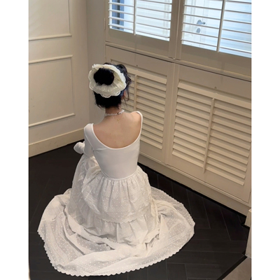 七分糖 生日蕾丝长袖连衣裙女秋白色芭蕾风裙子蛋糕长裙