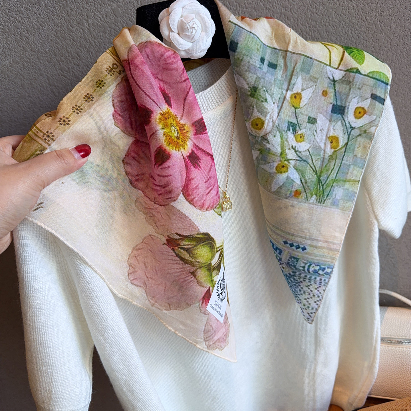 油画后花园百合田园风艺术纯棉70方巾女旅游防晒装饰包头巾披肩春