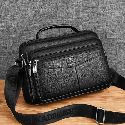 男士真皮质感大容量斜挎包