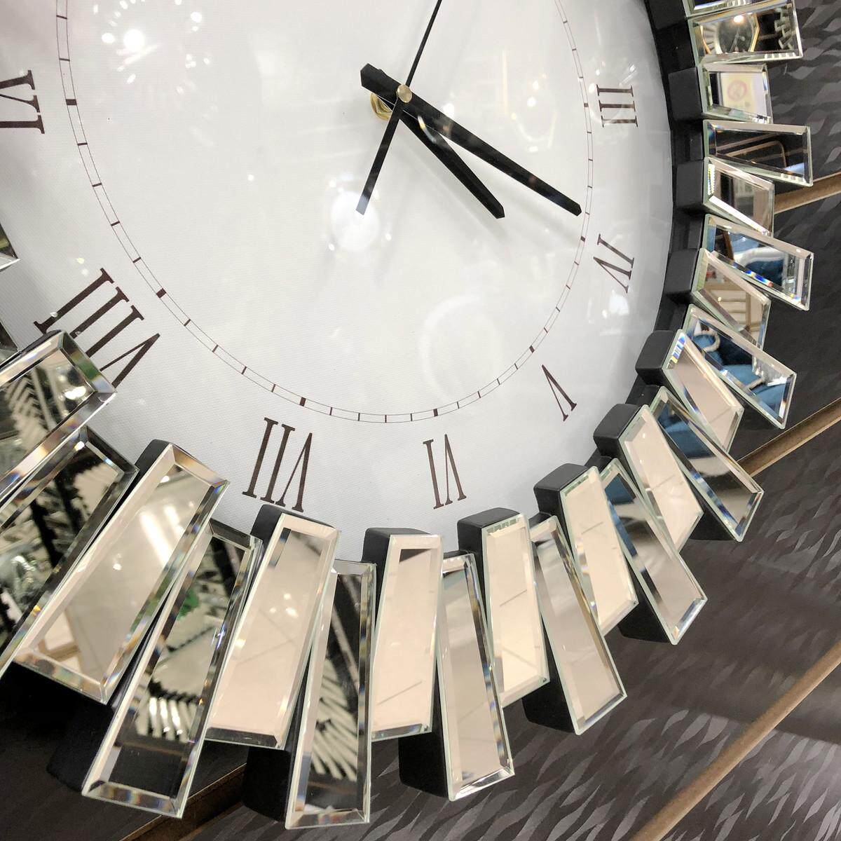 客厅个性时尚挂钟餐厅家用轻奢装饰时钟创意贴镜静音钟表太阳机芯