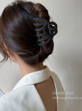 黑色鲨鱼夹女后脑勺发夹2023年新款高级感发抓盘头发夹子头饰抓夹