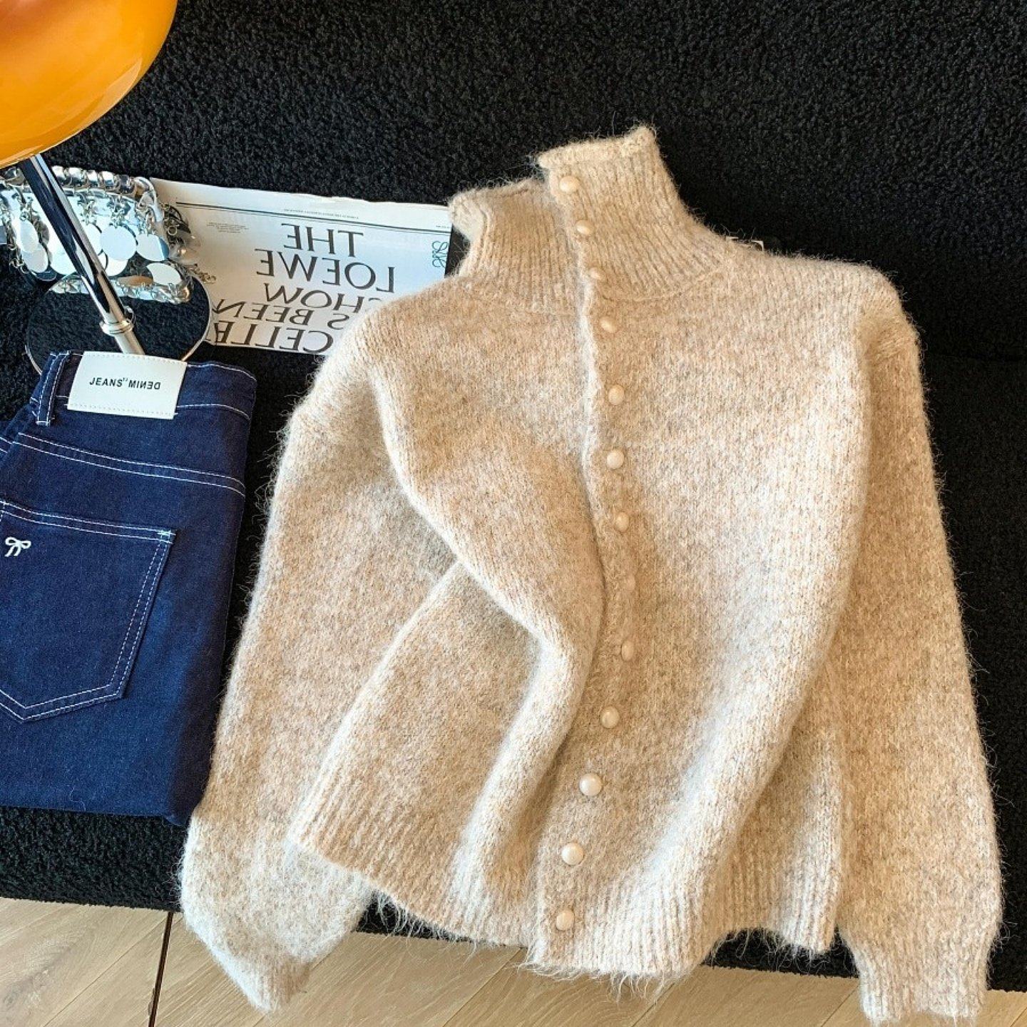 韩系简约复古高领针织毛衣女秋冬2025新款慵懒风宽松加厚开衫上衣