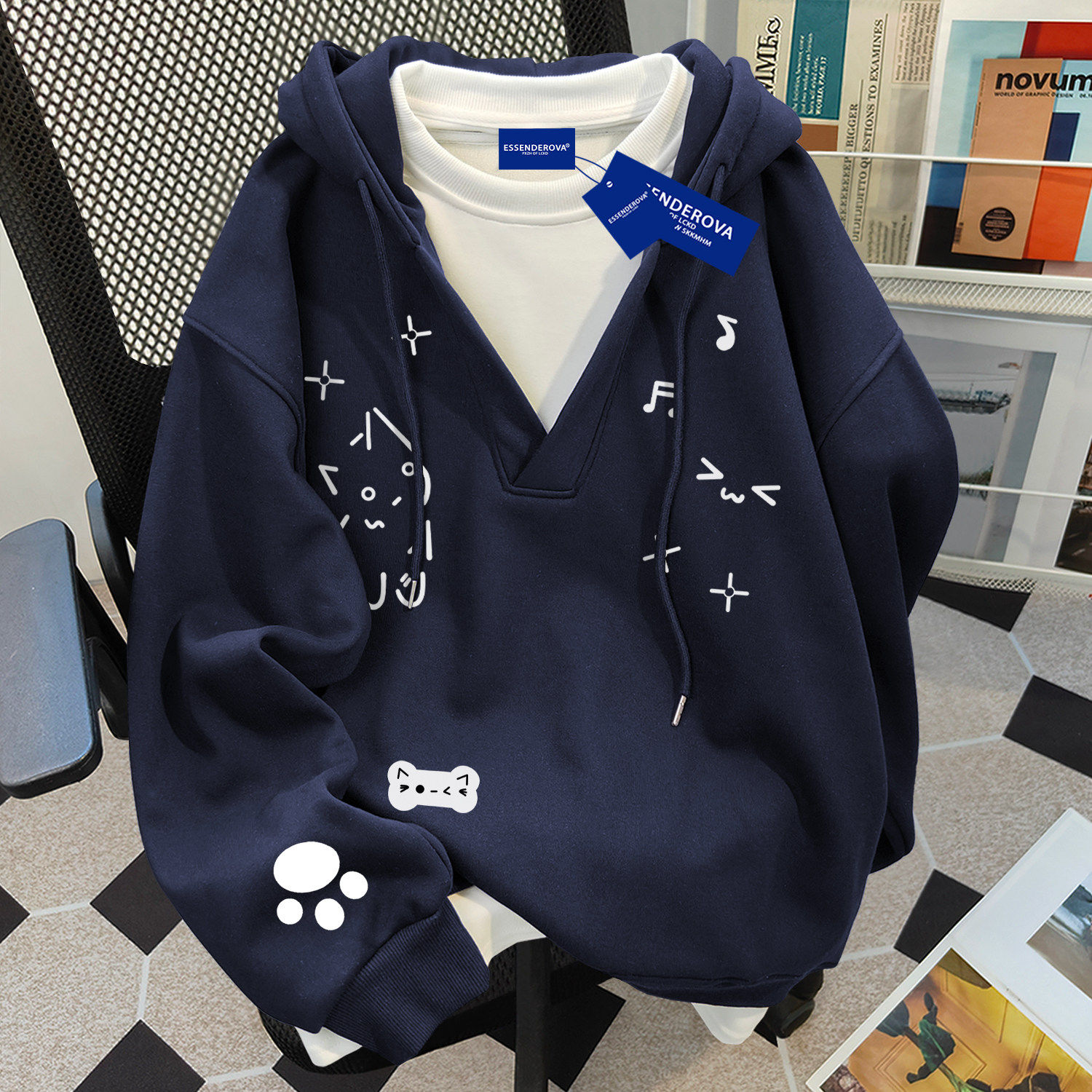 2025秋冬可爱拼色宽松连帽卫衣女美式线条猫咪印花假两件情侣上衣