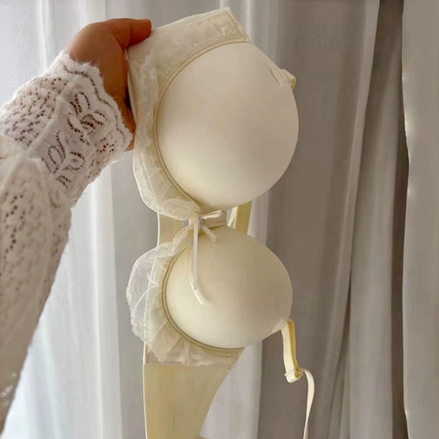 少女内衣女小胸聚拢显胸大不空杯上托收副乳防下垂性感蕾丝文胸罩