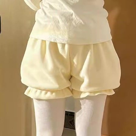 春田少女 原创宝宝绒花苞裤打底裤加绒防走光秋冬保暖灯笼短裤