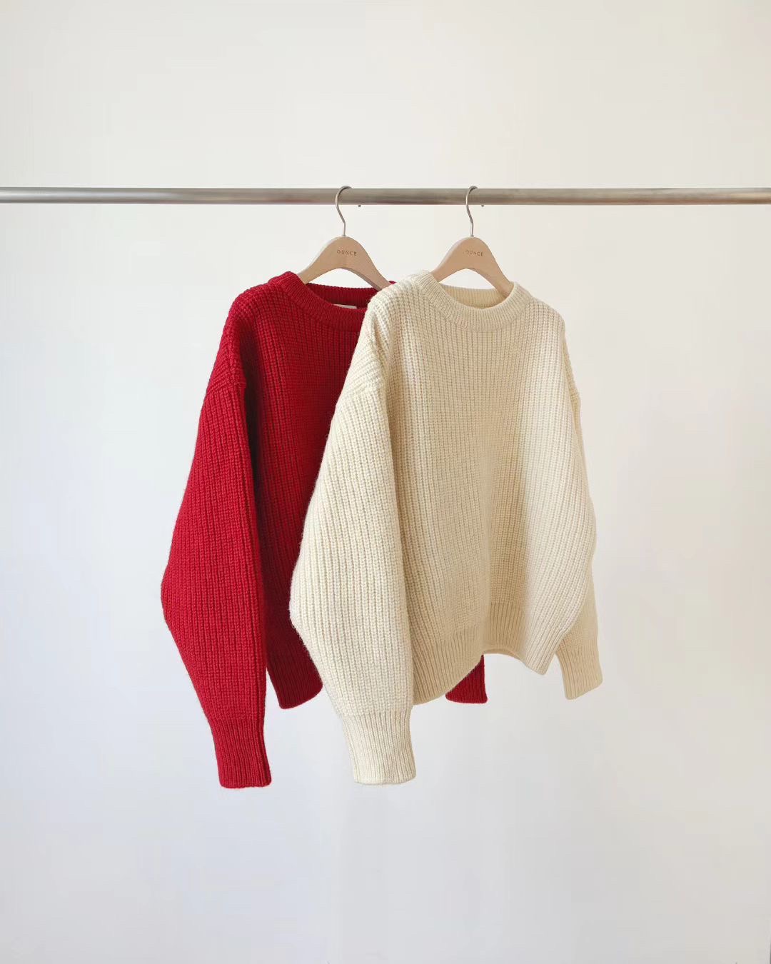 现～韩国东大门新款ounce2025秋冬简约风宽松百搭短款针织厚毛衣