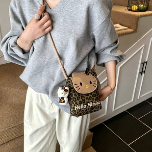 新款豹纹kitty猫咪可爱小包单肩斜挎包韩版洋气手机女童外出斜挎