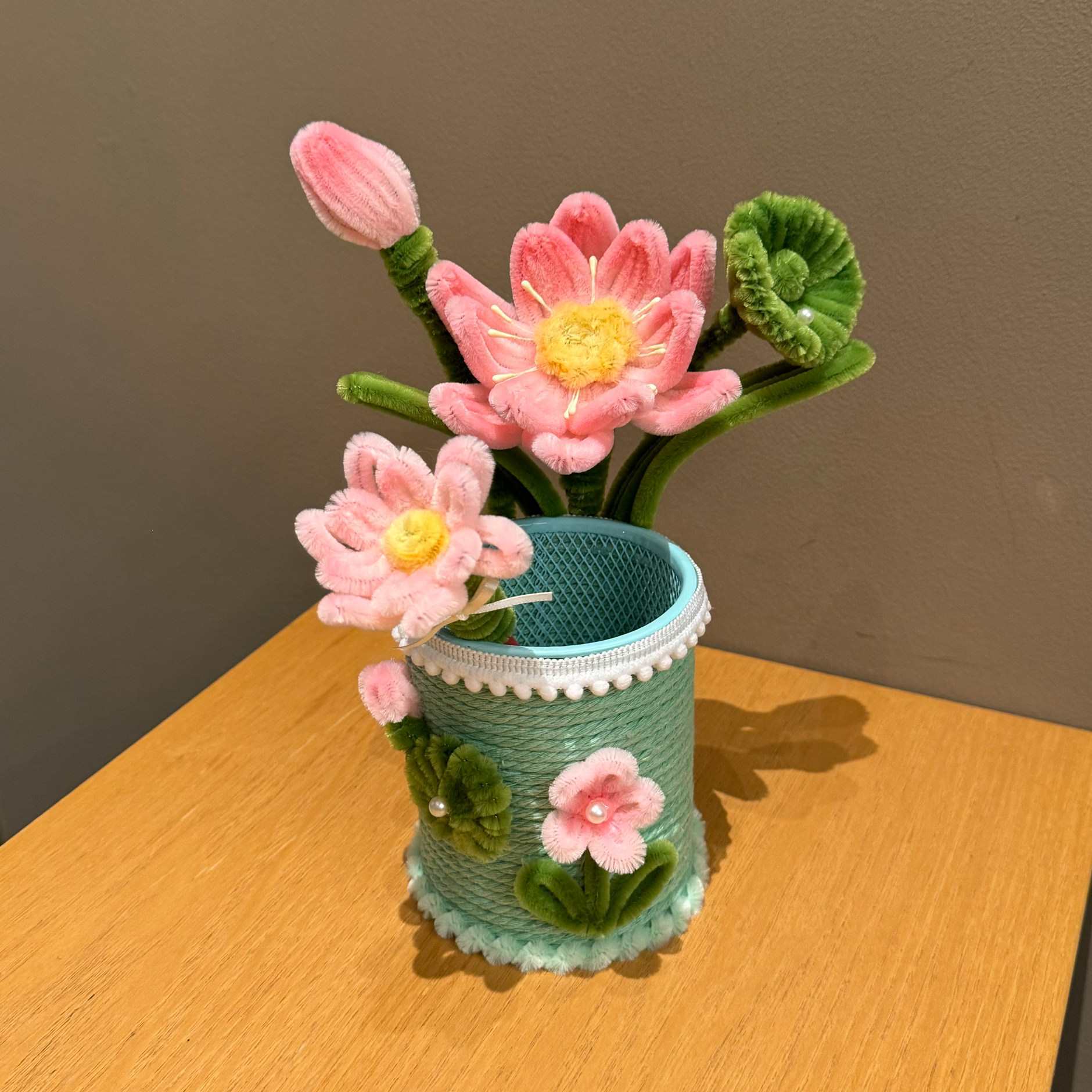 教师节荷花笔筒成品扭扭棒diy手工材料包毕业送老师实用节日礼物