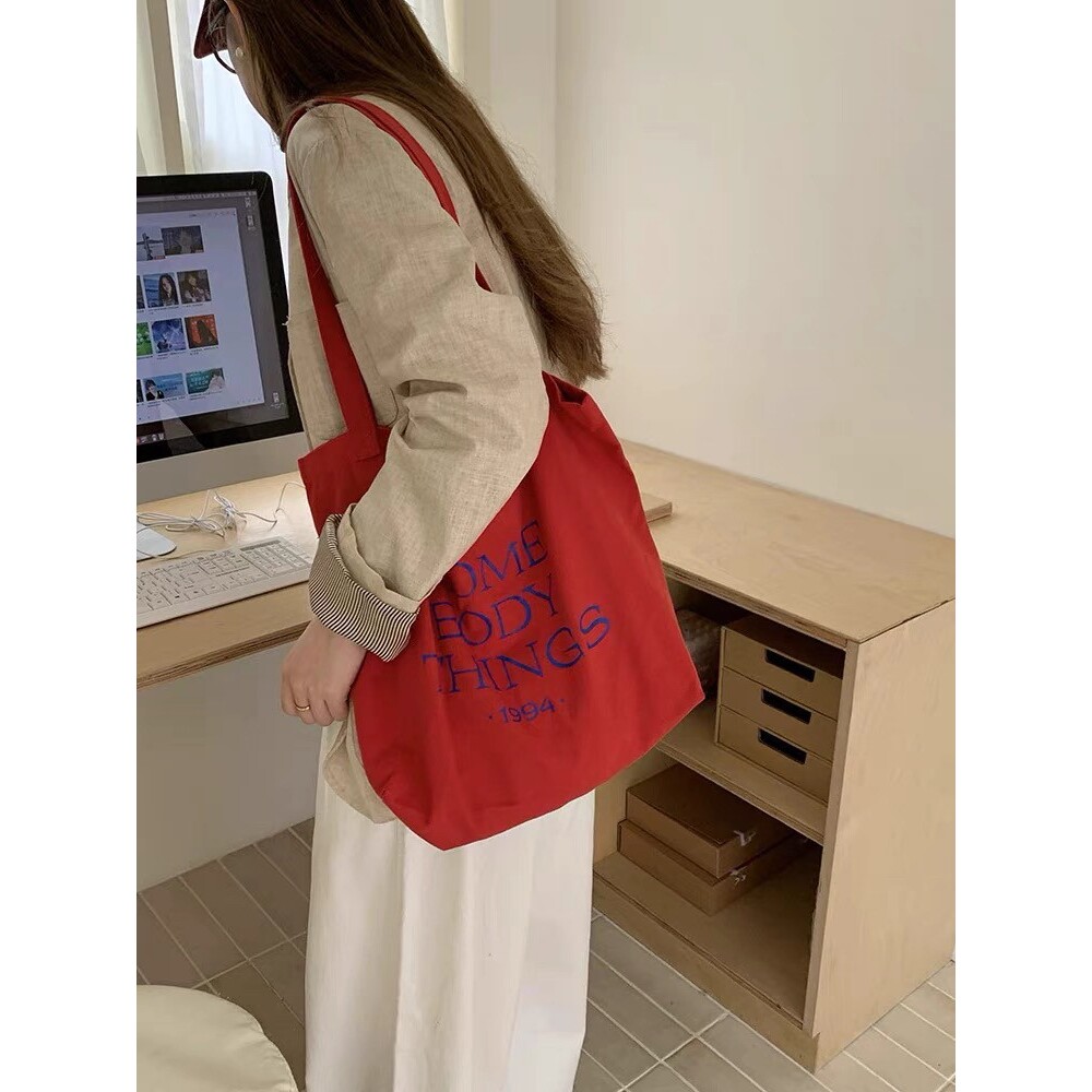 红色包包女款春夏撞色字母帆布包韩版ins大容量托特包慵懒单肩包