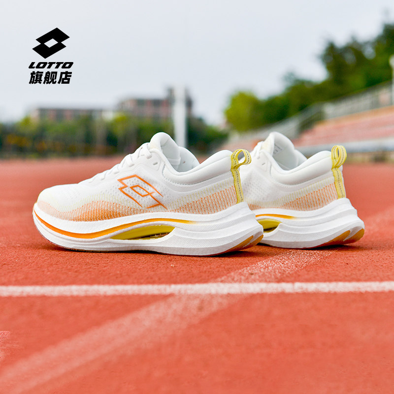 乐途专业运动鞋男士冬季新款减震回弹超轻爆米花厚底男鞋跑步鞋子