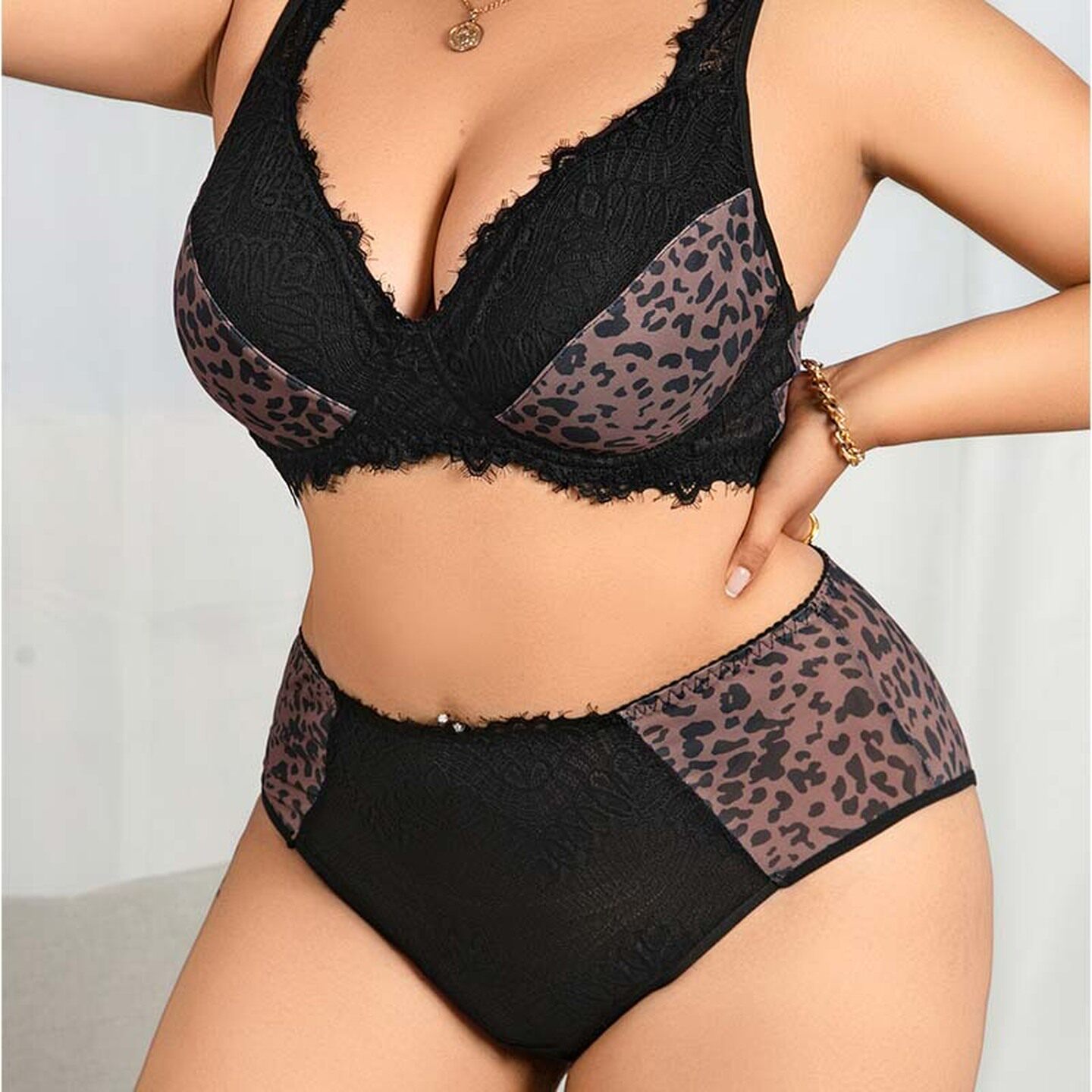 调整型黑色保温欧美大码性感聚拢收副乳文胸套装内衣套装