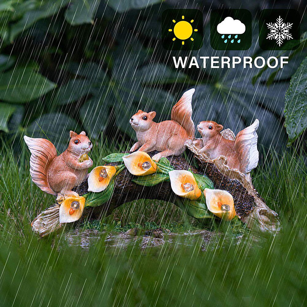 Squirrel Garden Landscape Statue Solar Lamp Resin Figurines图片