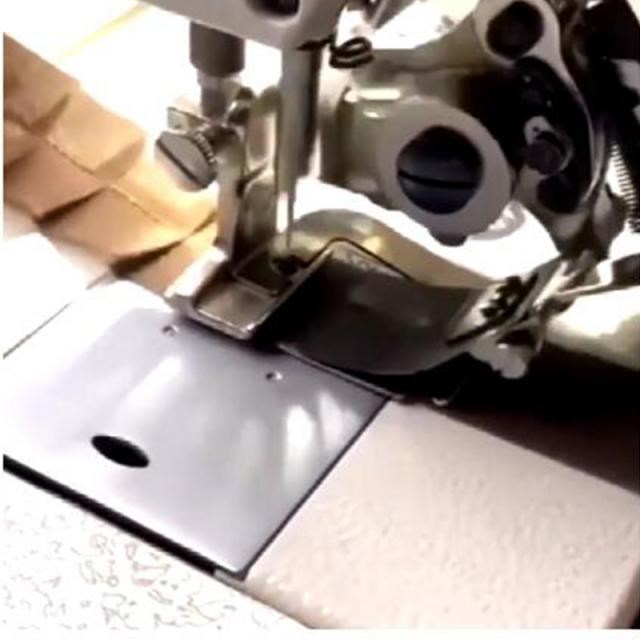 1pc Sewing machine flat car wrinkled fold slit foot curtain