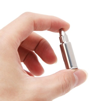 2pcs Bullet Shape Stainless Steel Whiskey Ice Cubes Cooler