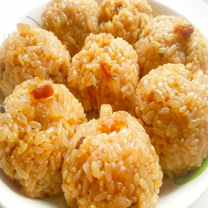 重庆特产酱肉糯米丸子肉圆子团子农家手工家宴特色小吃加热半成品