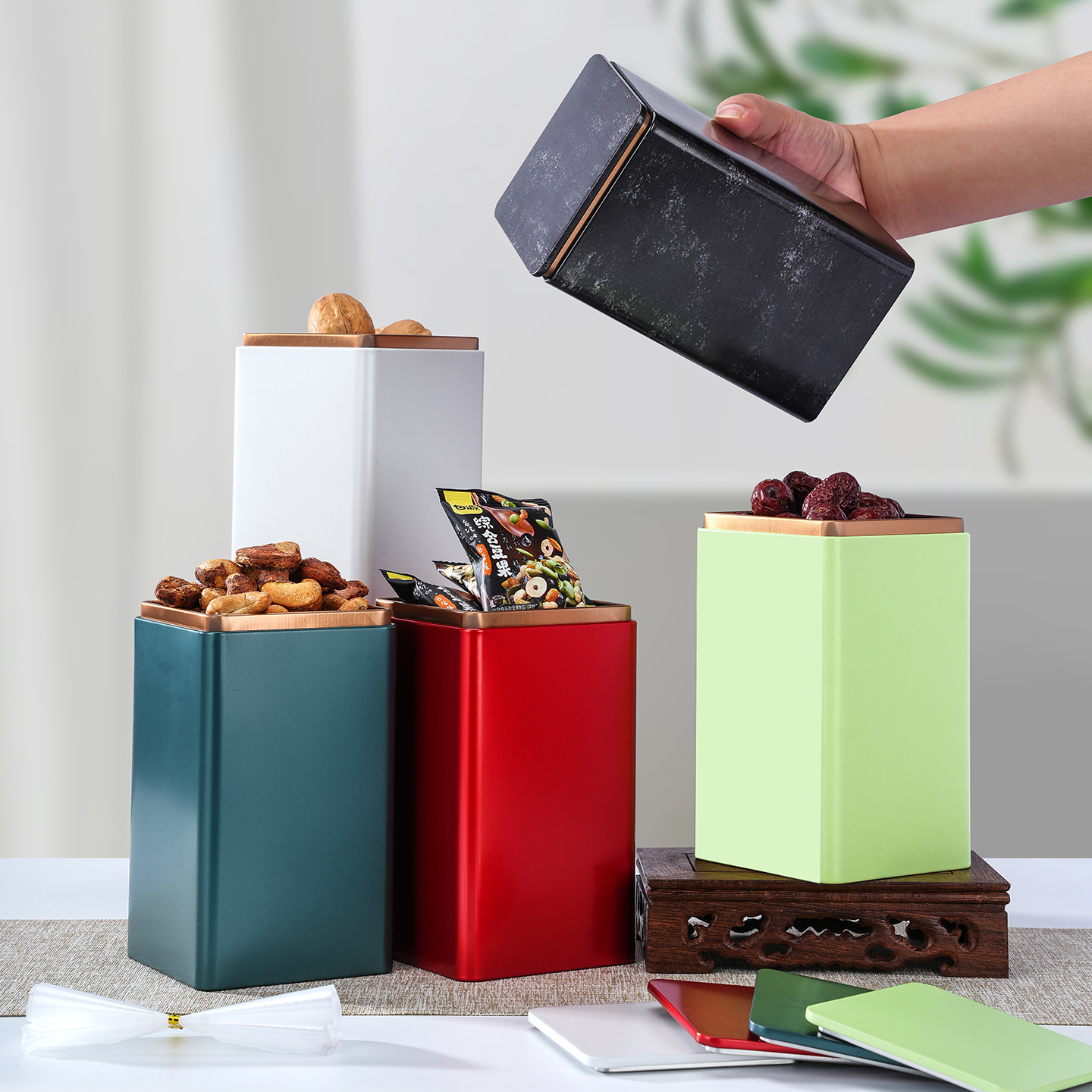 通用收纳盒铁罐密封盒