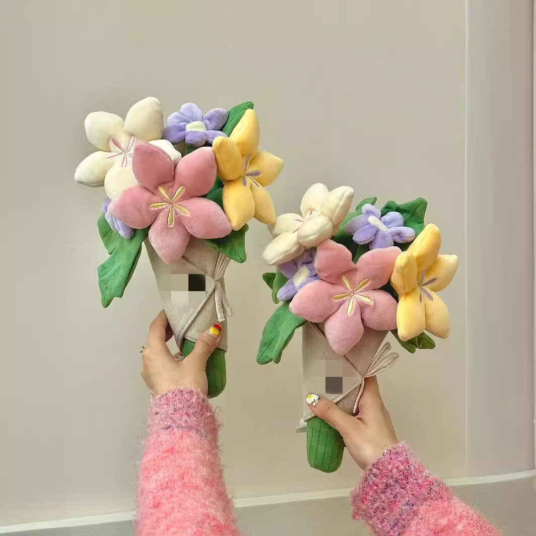 毛绒玩偶花束毕业手捧花生日礼物女生送女朋友妈妈老师护士母亲节