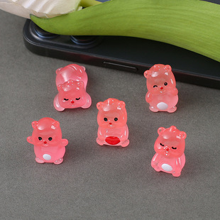 新款卡通立体夜光露比树脂配件 diy奶油胶汽车摆件创意钥匙扣材料
