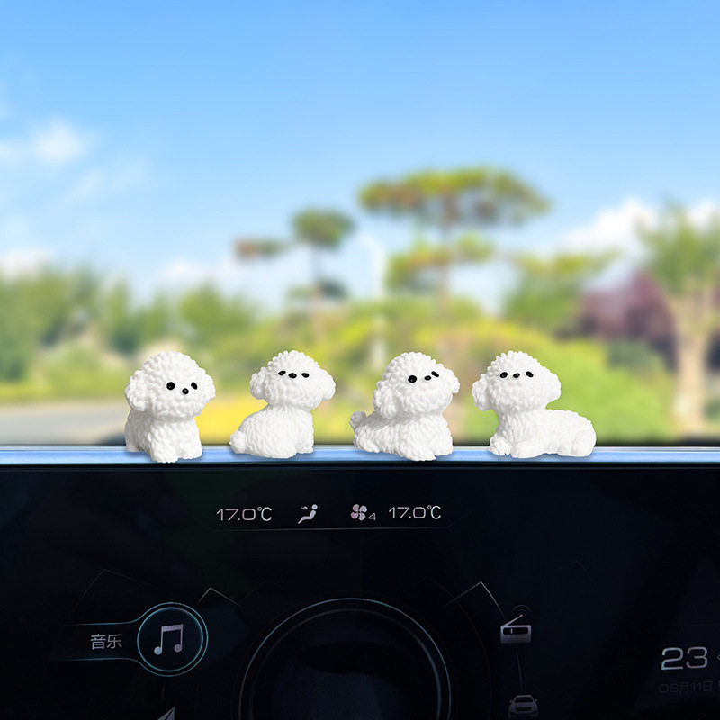 可爱比熊犬汽车摆件卡通车载中控台后视镜装饰品导航仪显示屏饰品