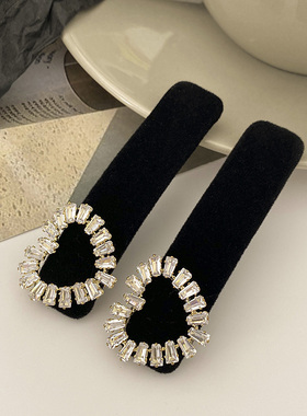 锆石爱心发夹秋冬新款黑色丝绒BB夹高级感百搭气质刘海侧边夹子