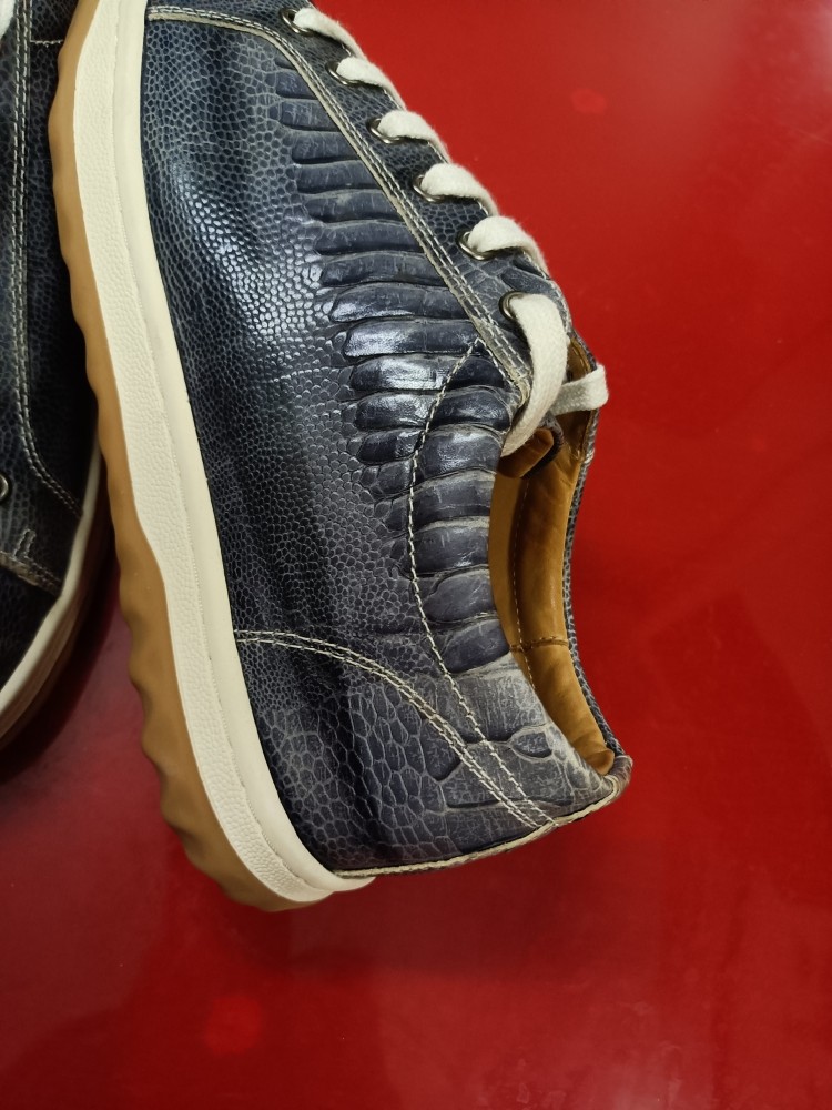 【鸵乌纹皮男鞋】新款鸵鸟皮学生跑步鞋青年休闲鞋舒适透气运动鞋