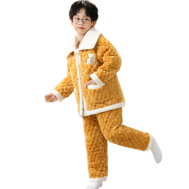 冬季男孩珊瑚绒三层夹棉