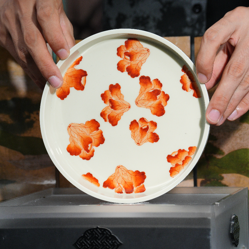 立勤堂丨白胎矾红白菜壶承