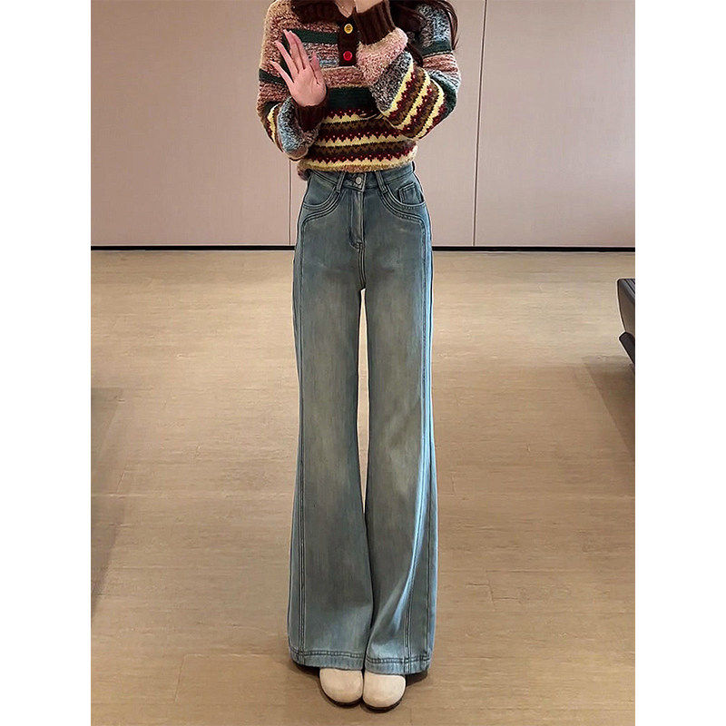 2026巨好看一整套时尚条纹高领套头毛衣女+浅蓝色高腰微喇牛仔裤,女装/女士精品,时尚套装,淘宝优惠券,粉丝福利购,淘宝优惠卷