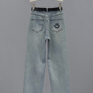 高腰宽松显瘦百搭直筒裤 新款 女2024春夏季 口袋笑脸刺绣蓝色牛仔裤