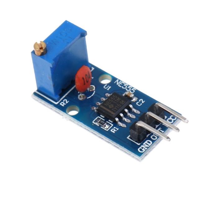 NE555 Pulse Generator Module Used to Adjust the Output Freq