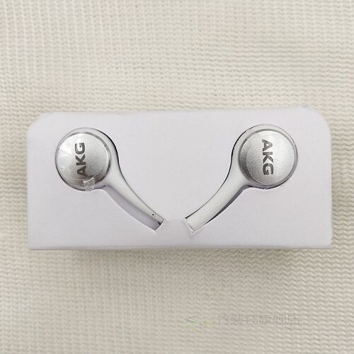 Samsung Earphones EO IG955 AKG Headset In ear Type C With M