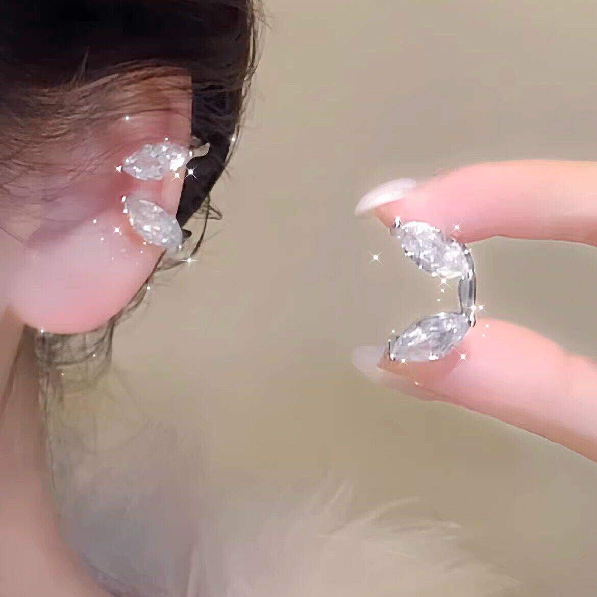 高级感超闪耳骨夹女无耳洞水滴形透明耳挂饰品